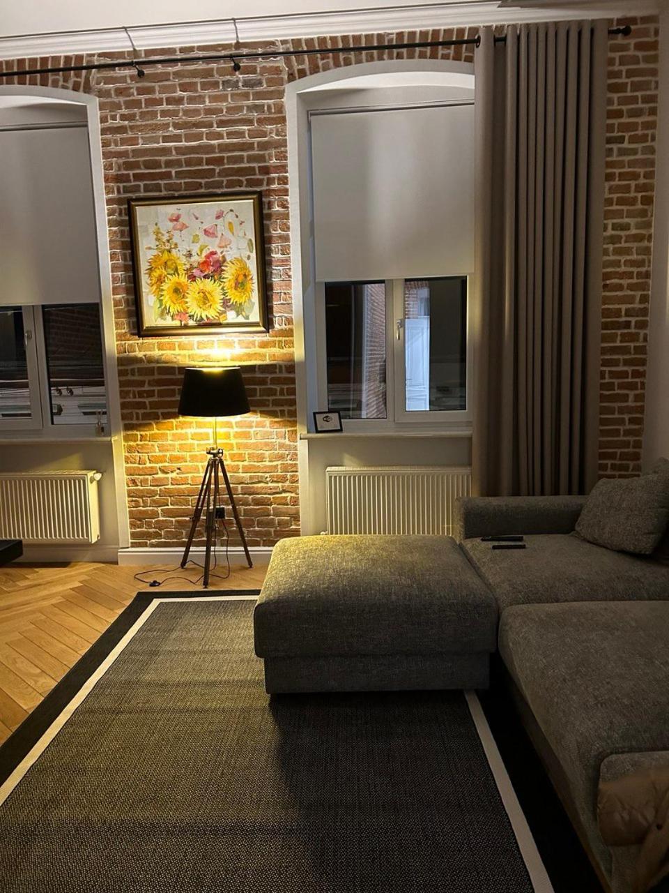 Seveneleven Apartments Černivci Esterno foto